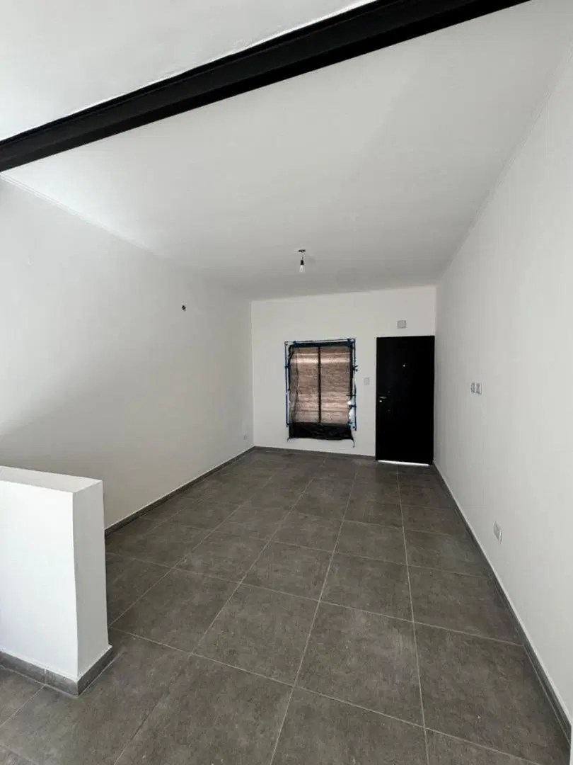 casa tipo PH planta baja en alquiler zona unicenter 1
