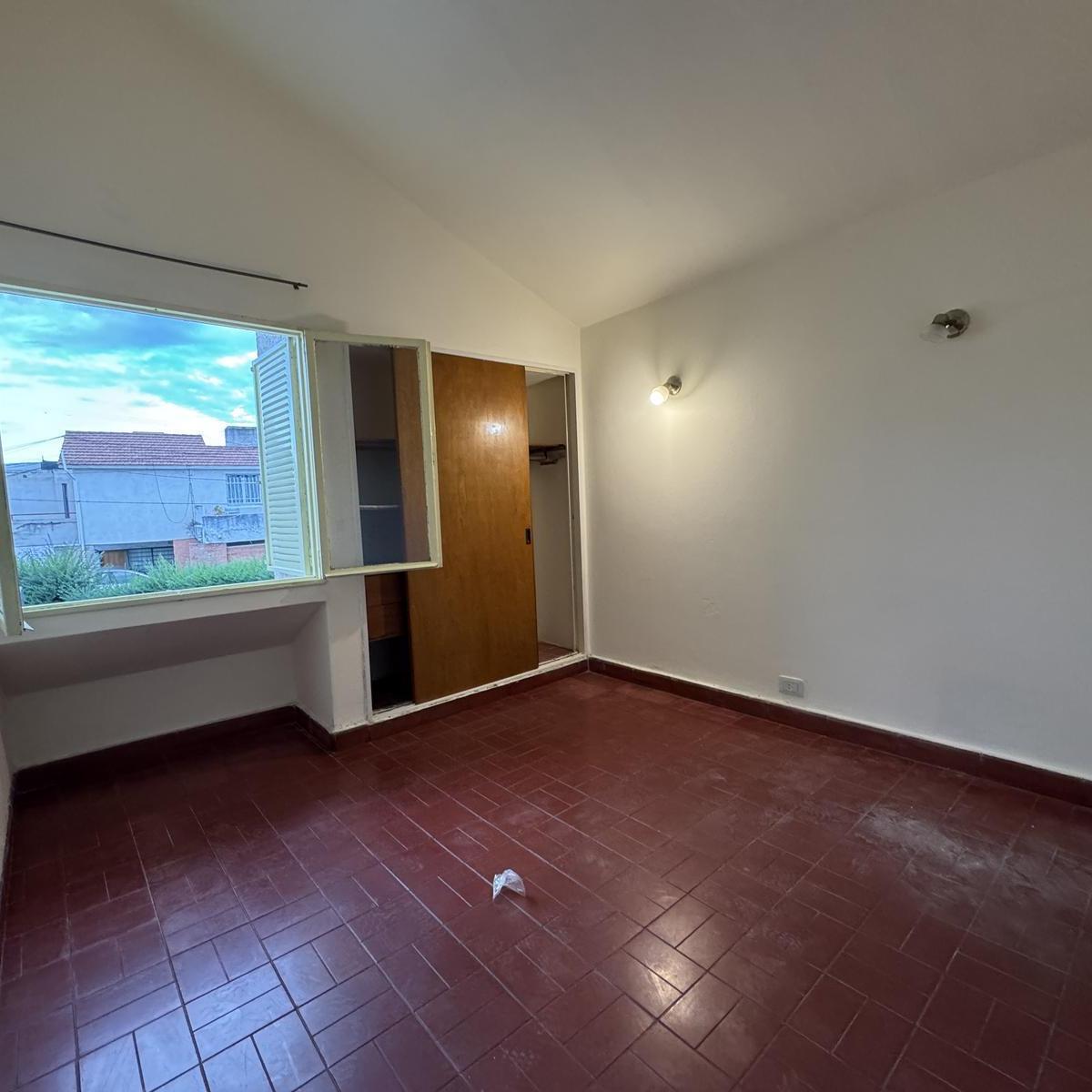 Venta de Departamento en Villa Carlos Paz a m del Lago 2