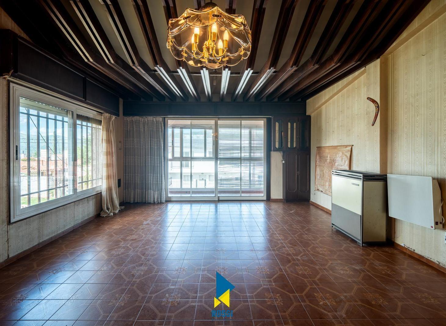 Foto de VENTA CASA EN COSQUIN CON PILETA Y QUINCHO, imagen 3