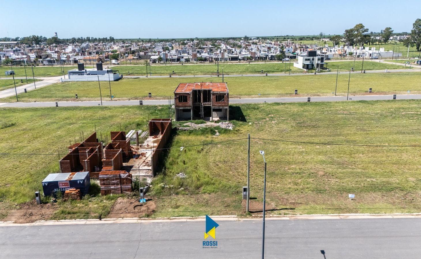 VENTA DE TERRENO CENTRAL EN CUESTA DE MANANTIALES