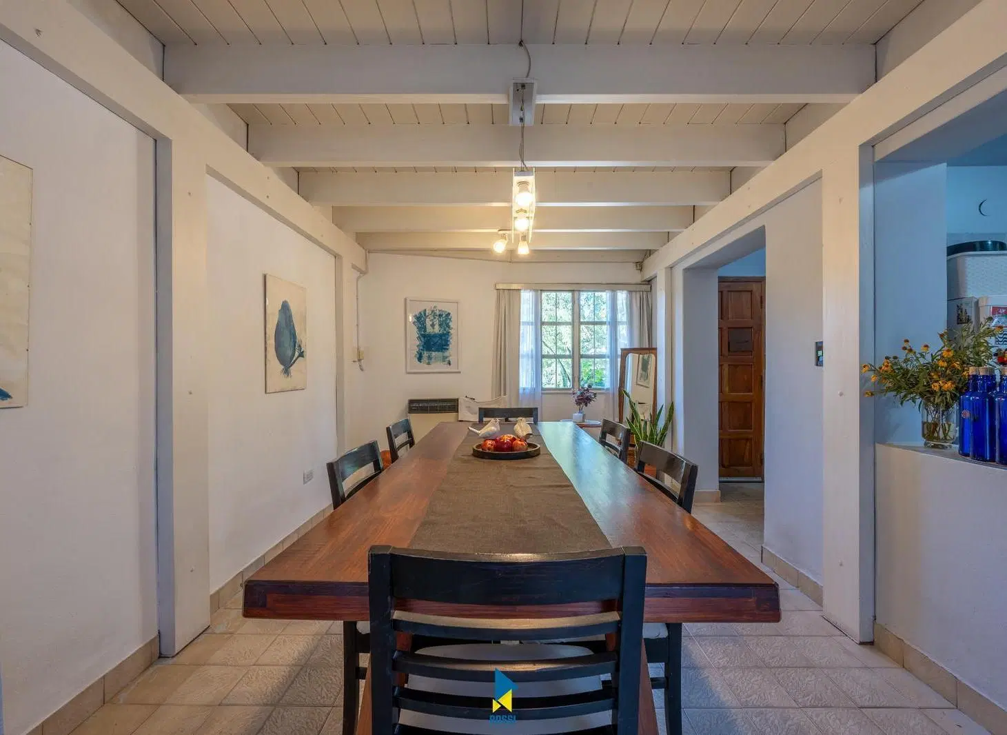 VENTA DE CASA DE 5 DORMITORIOS FRENTE A LA CAÑADA 5