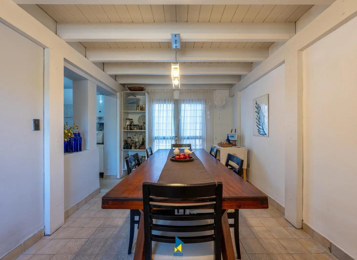 VENTA DE CASA DE 5 DORMITORIOS FRENTE A LA CAÑADA 1