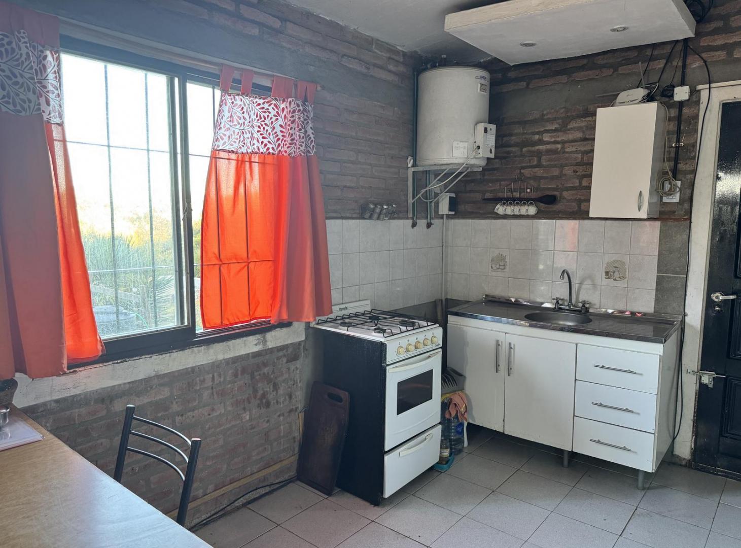Foto de ALQUILER DE CASA CON PILETA EN MIRADOR DEL LAGO, imagen 4