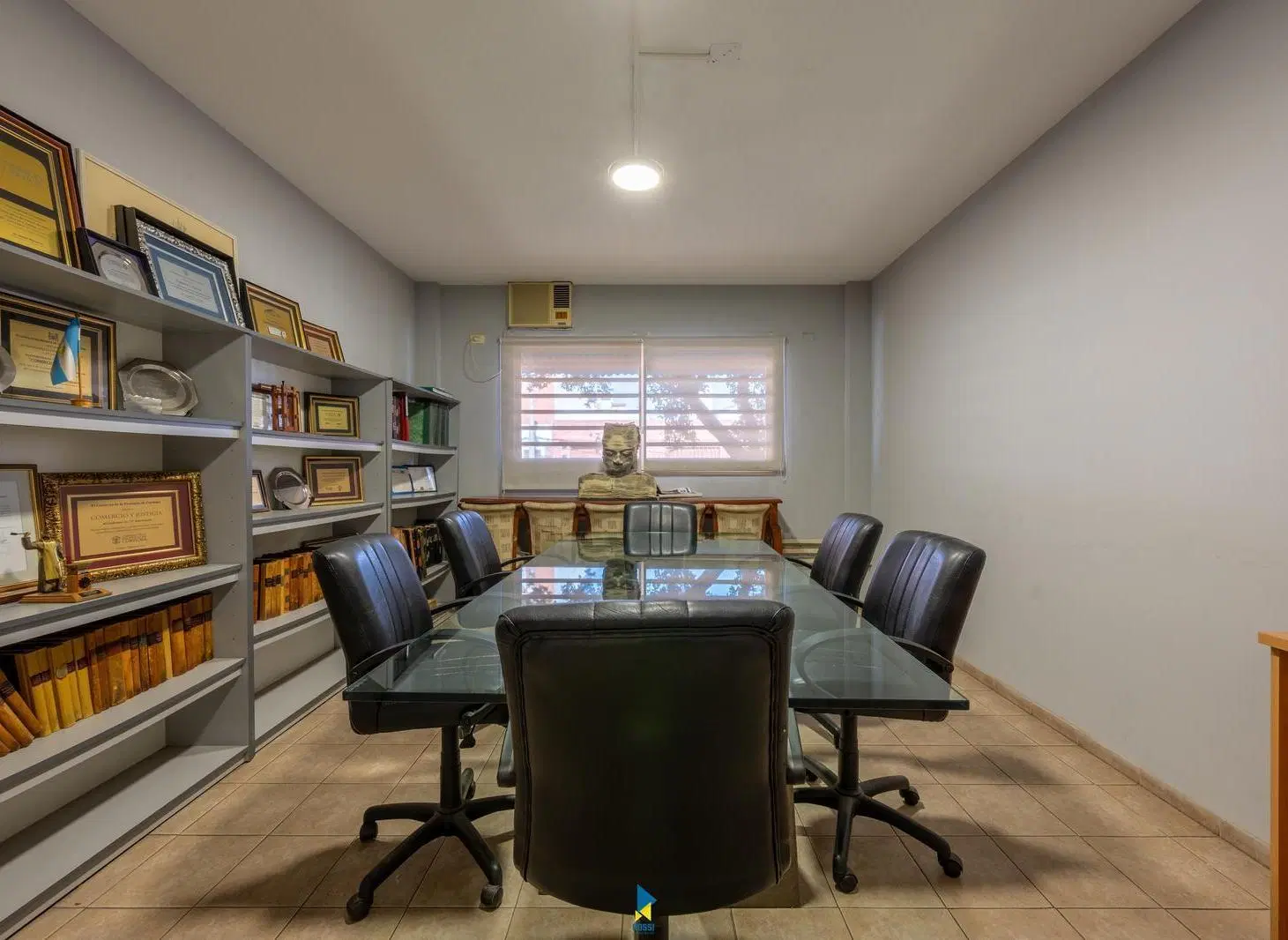 ALQUILER DE OFICINAS PARA EMPRESAS EN ALTO ALBERDI 3