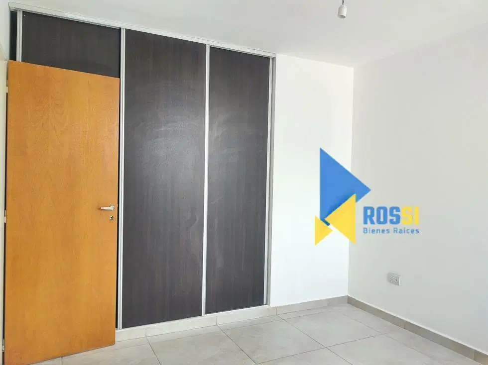 ALQUILO DEPARTAMENTO DE 3 DORMITORIOS CON TERRAZA CON ASADOR EN VILLA CABRERA 4