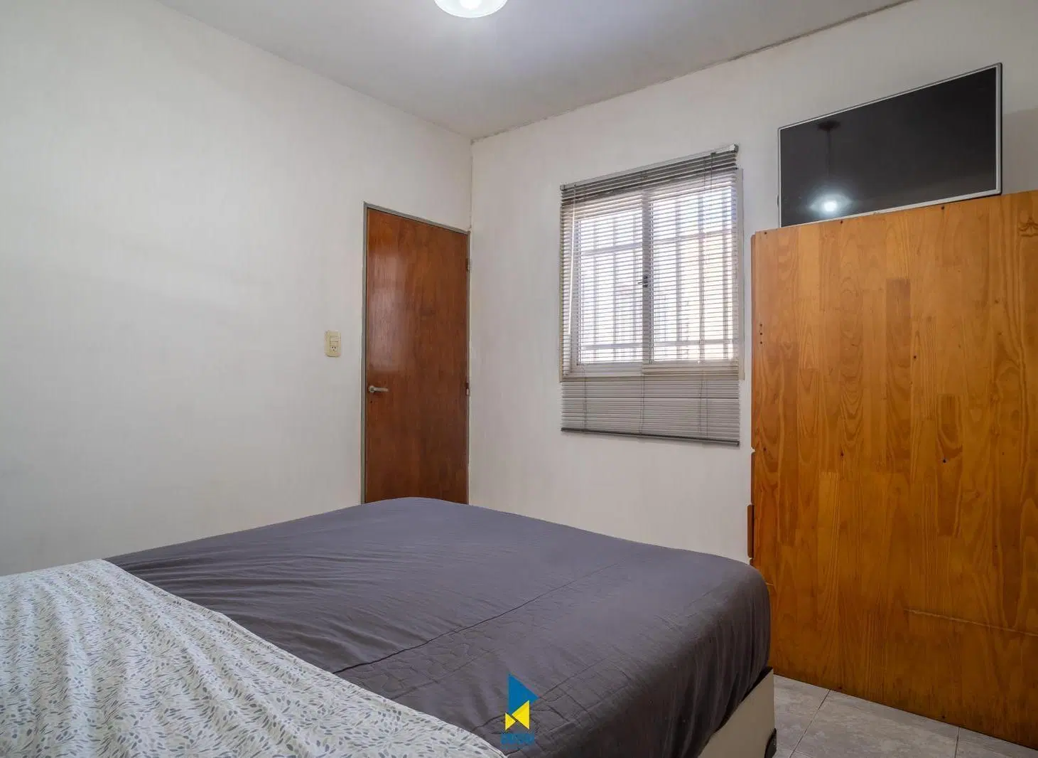 VENTA DE CASA CON GALPÓN A 10 METROS DE JUAN B JUSTO 5