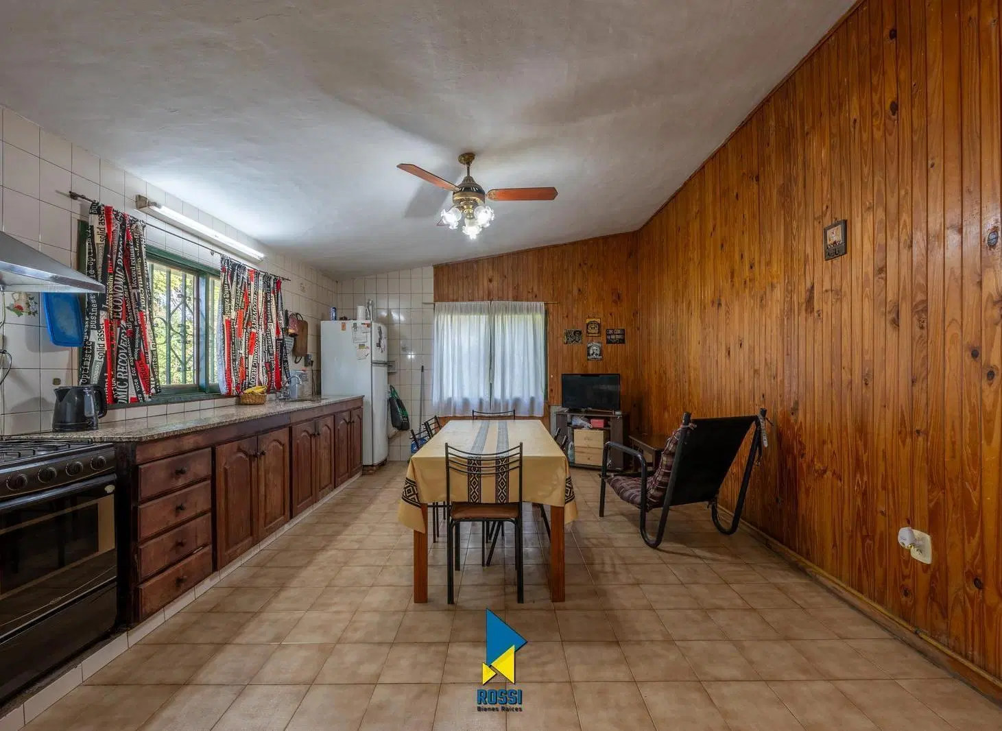 VENTA DE CASA EN MENDIOLAZA A METROS DEL COUNTRY 4 HOJAS 2