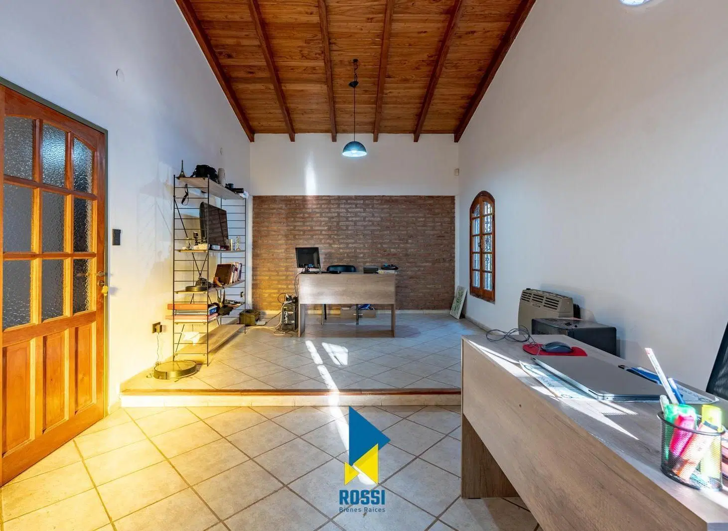 VENTA CASA EN VILLA ALLENDE CAMINO AL GOLF CON PILETA 4
