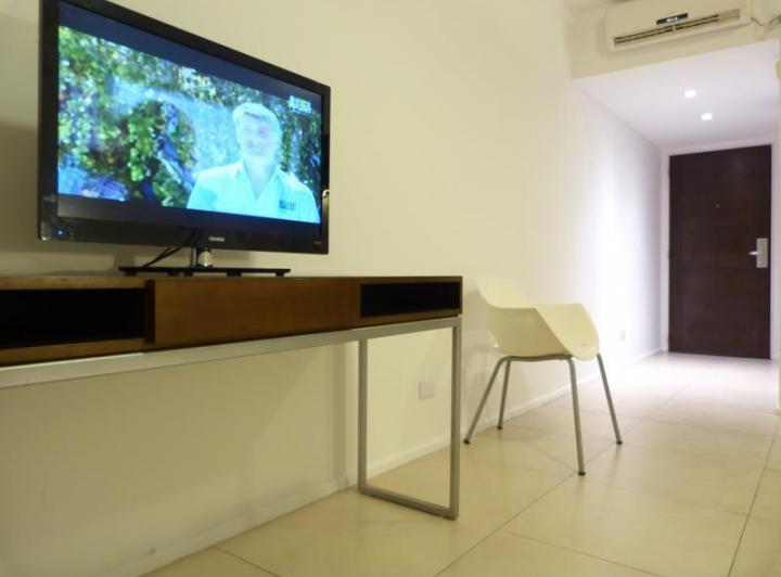 MONO en edificio c/piscina y laundry - Abasto. 1