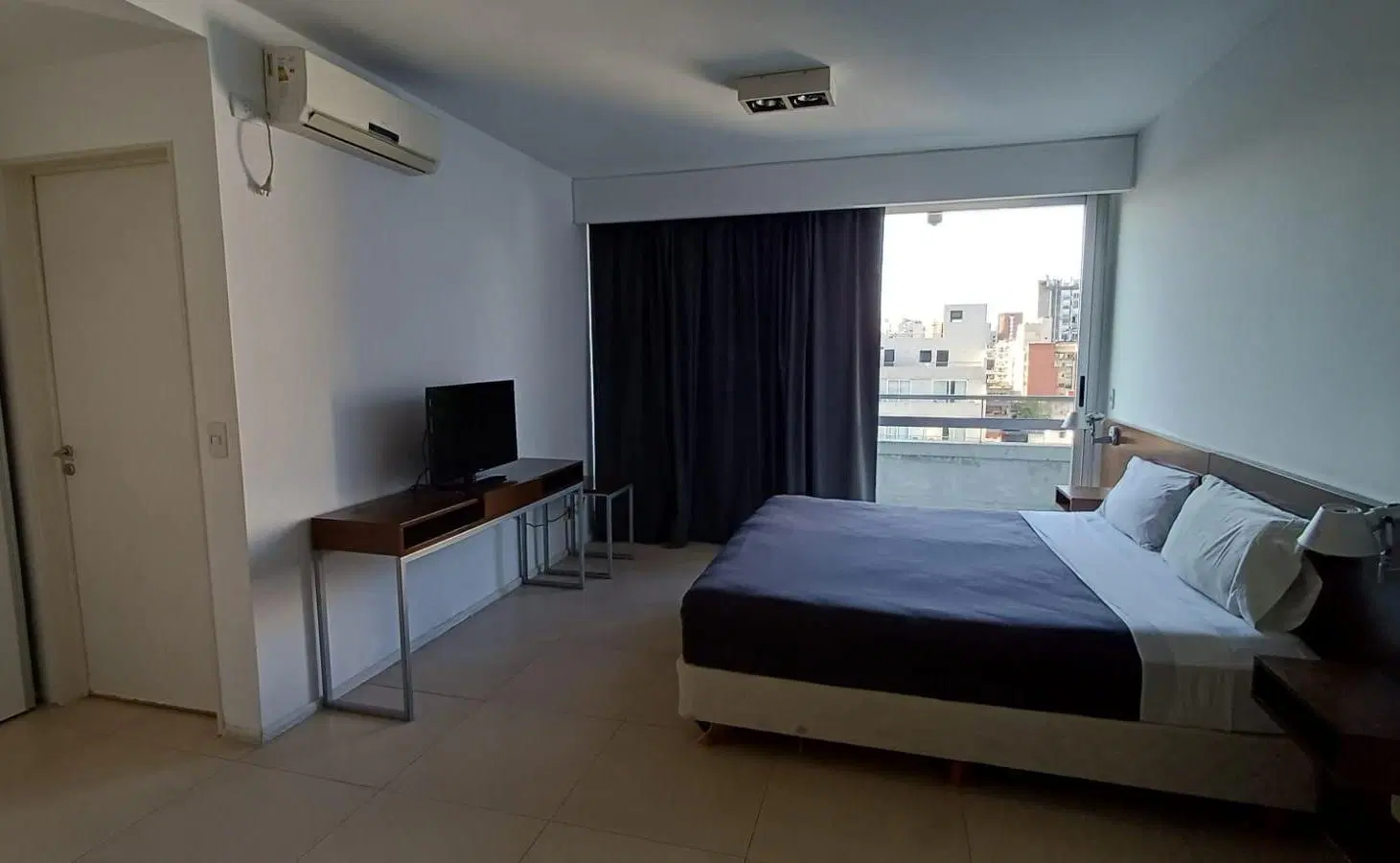 DEPARTAMENTO LOFT MONOAMBIENTE ALQUILER TEMPORARIO AMOBLADO ALMAGRO ABASTO 5