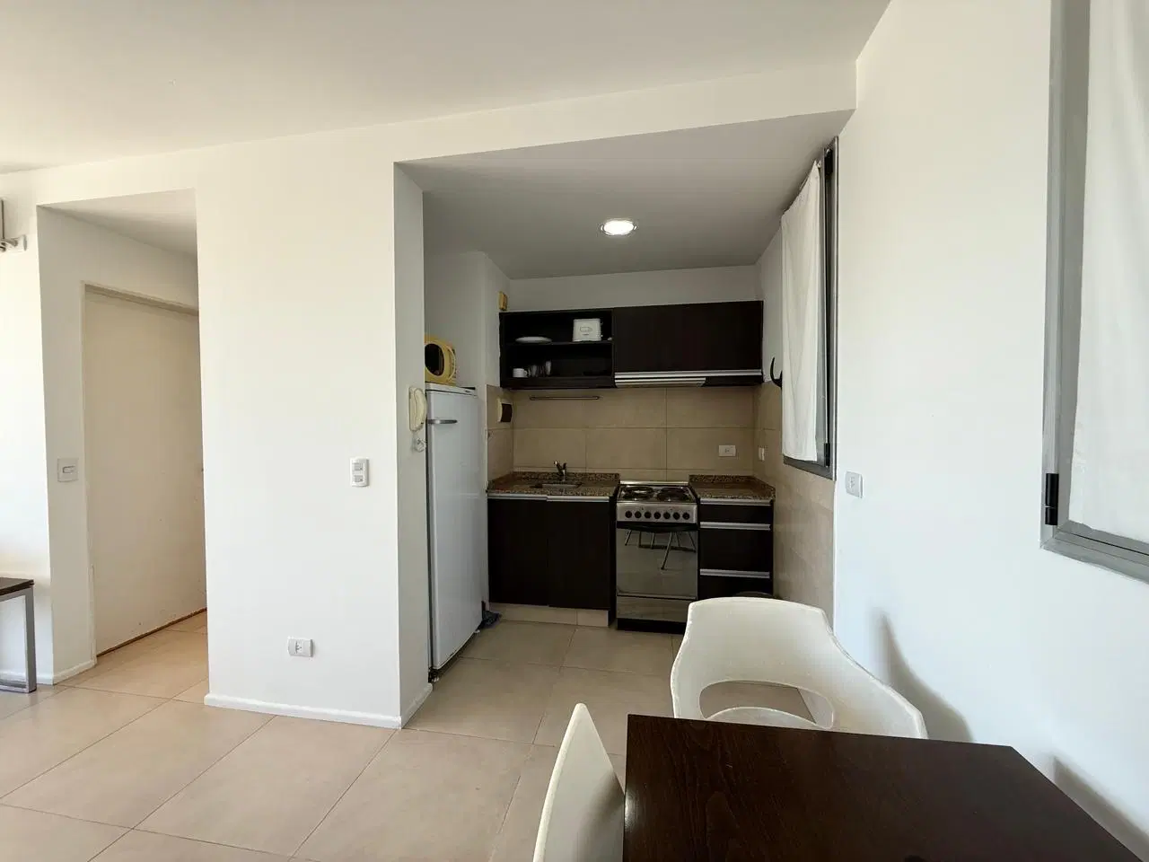 DEPARTAMENTO MONOAMBIENTE ALQUILER TEMPORARIO ABASTO ALMAGRO 2