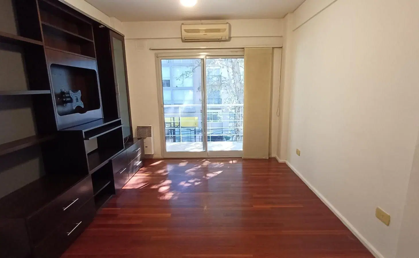 DEPARTAMENTO DOS AMBIENTES ALQUILER CONVENCIONAL VICENTE LOPEZ 2