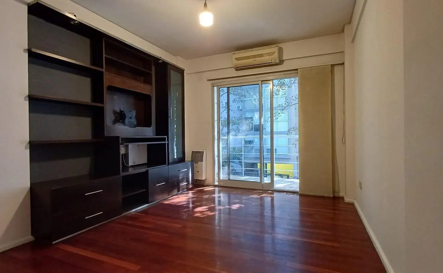 DEPARTAMENTO DOS AMBIENTES ALQUILER CONVENCIONAL VICENTE LOPEZ 3