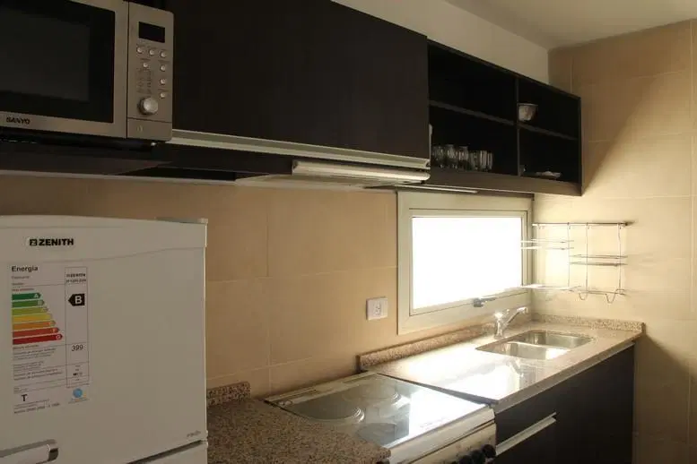 DEPARTAMENTO DOS AMBIENTES AMOBLADO ALQUILER TEMPORARIO ABASTO BALVANERA 5
