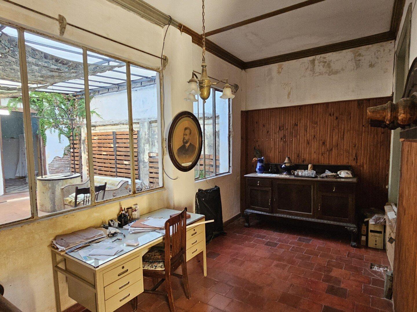 Foto de VENTA | Casa a refaccionar en pleno centro de la ciudad! Sarmiento 521, imagen 4