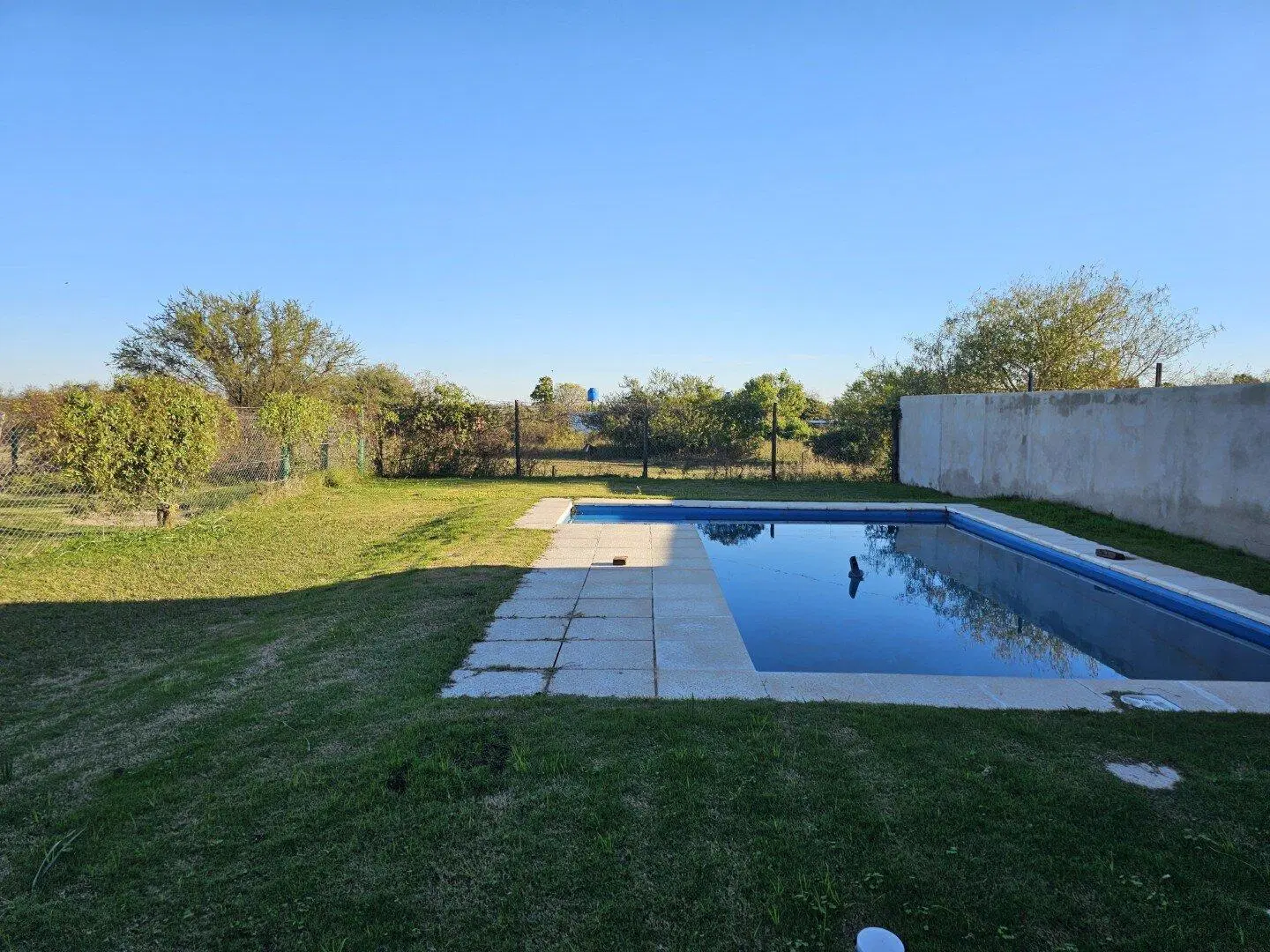 VENTA | Casa de 2 dormitorios con pileta en Quinto Cuartel! Padre Brassesco 1416 – Victoria, Entre R 3