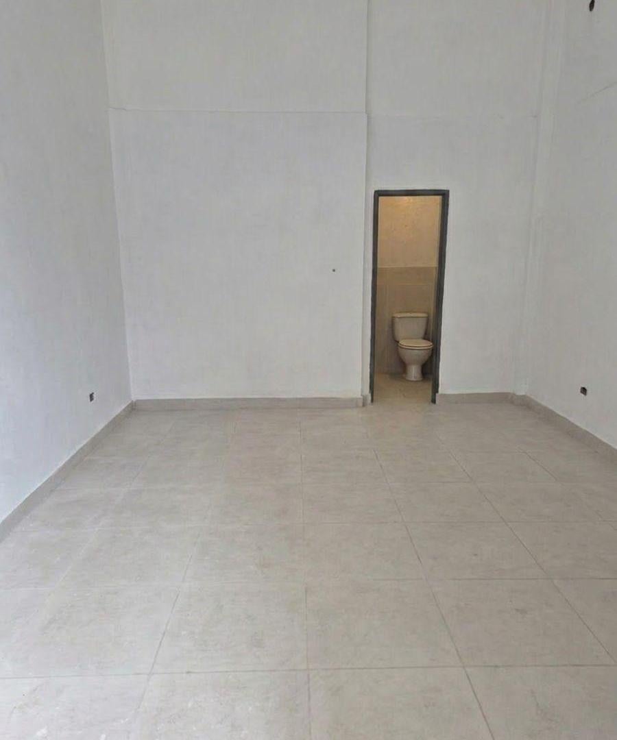 Foto de Local Comercial de 20 m² en alquiler en Villa Urquiza, imagen 1