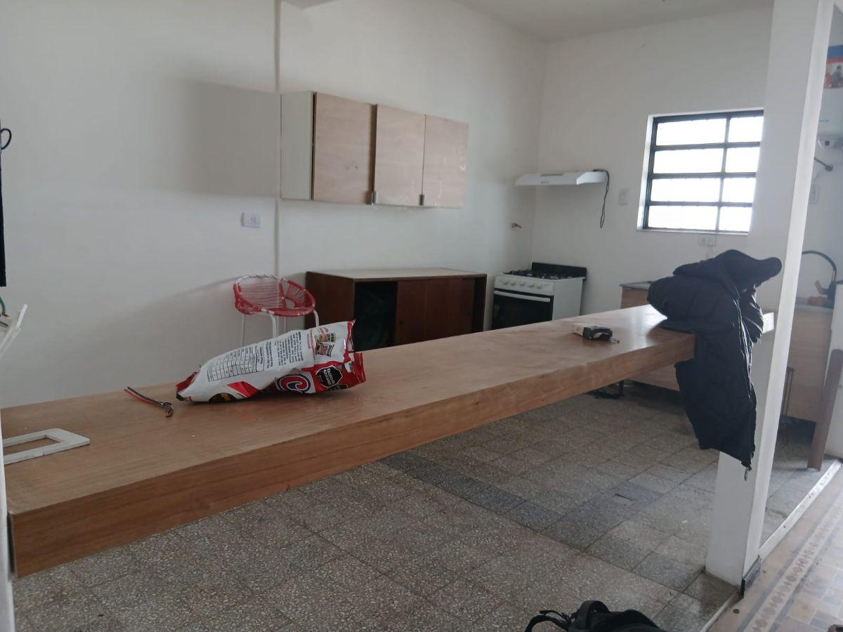 Foto de Casa de 225 m² totales con 4 dormitorios en alquiler en Saavedra, imagen 4
