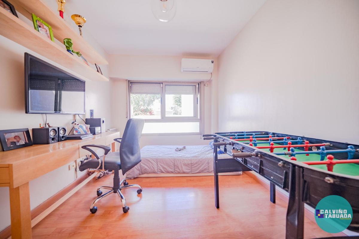 4 Ambientes Tipo Casa Planta Baja Contrafrente con Jardín y Pileta 3