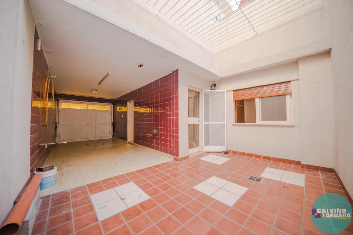 Casa 4 Ambientes con Cochera, Patio y Terraza 4