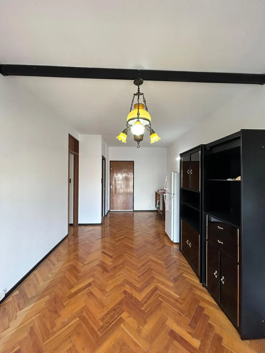 Semipiso 3 Ambientes Al Frente con Balcon 1