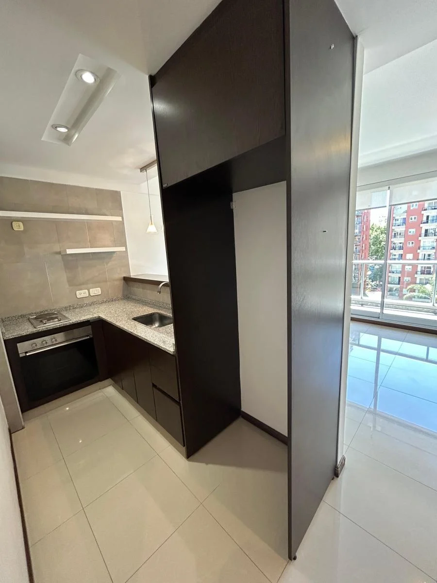2 AMBIENTES CON COCHERA Y GRAN VISTA