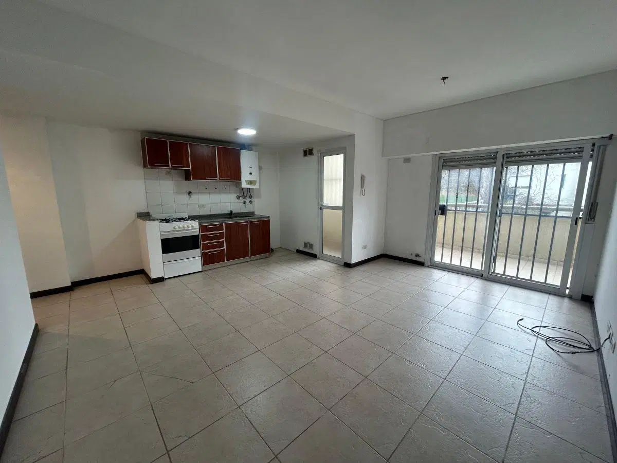 2 AMBIENTES CON BALCON TERRAZA 3