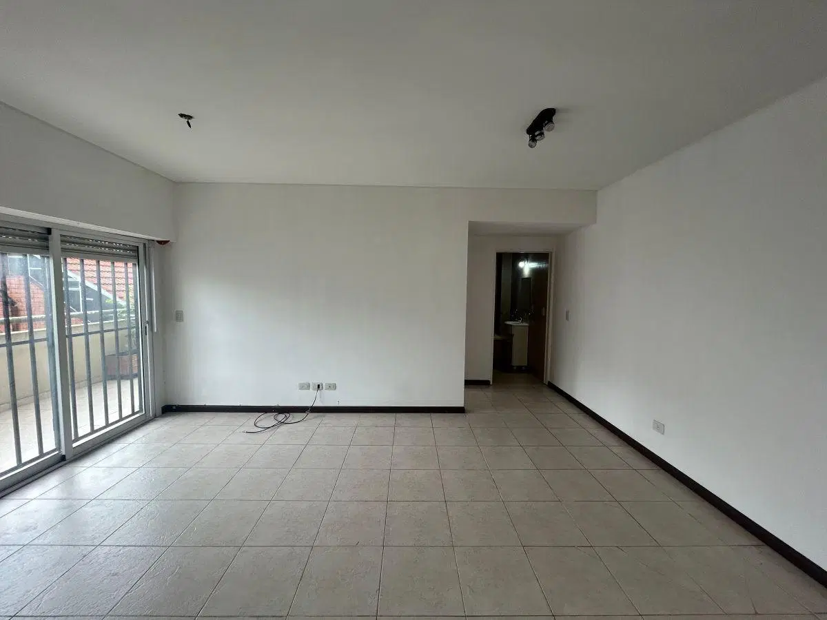 2 AMBIENTES CON BALCON TERRAZA 5