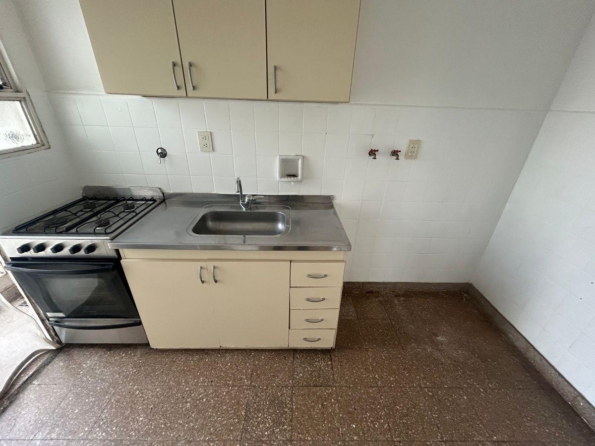 Foto de 2 AMBIENTES CON COCINA SEPARADA Y VISTA ABIERTA, imagen 3
