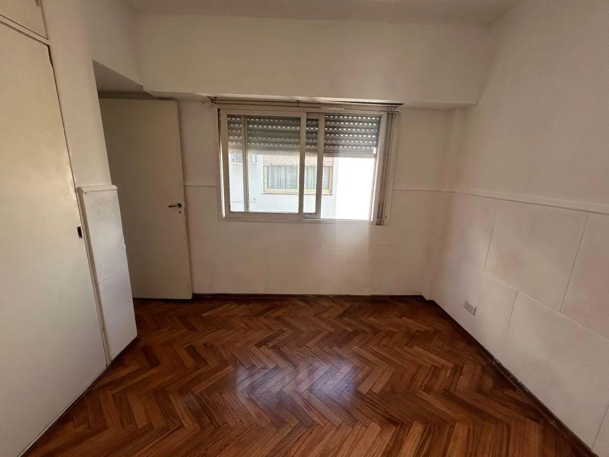 2 AMBIENTES CON COCINA SEPARADA Y VISTA ABIERTA 4
