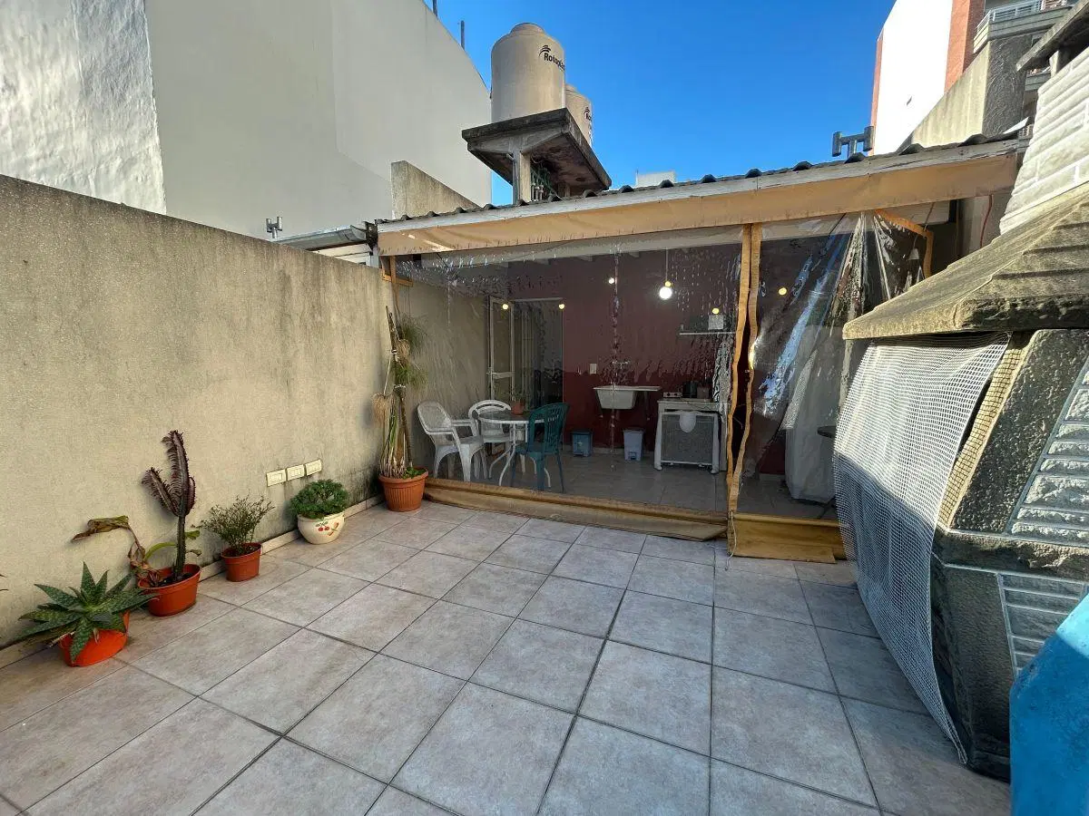 PH 3 AMBIENTES EN DUPLEX CON QUINCHO Y TERRAZA 1