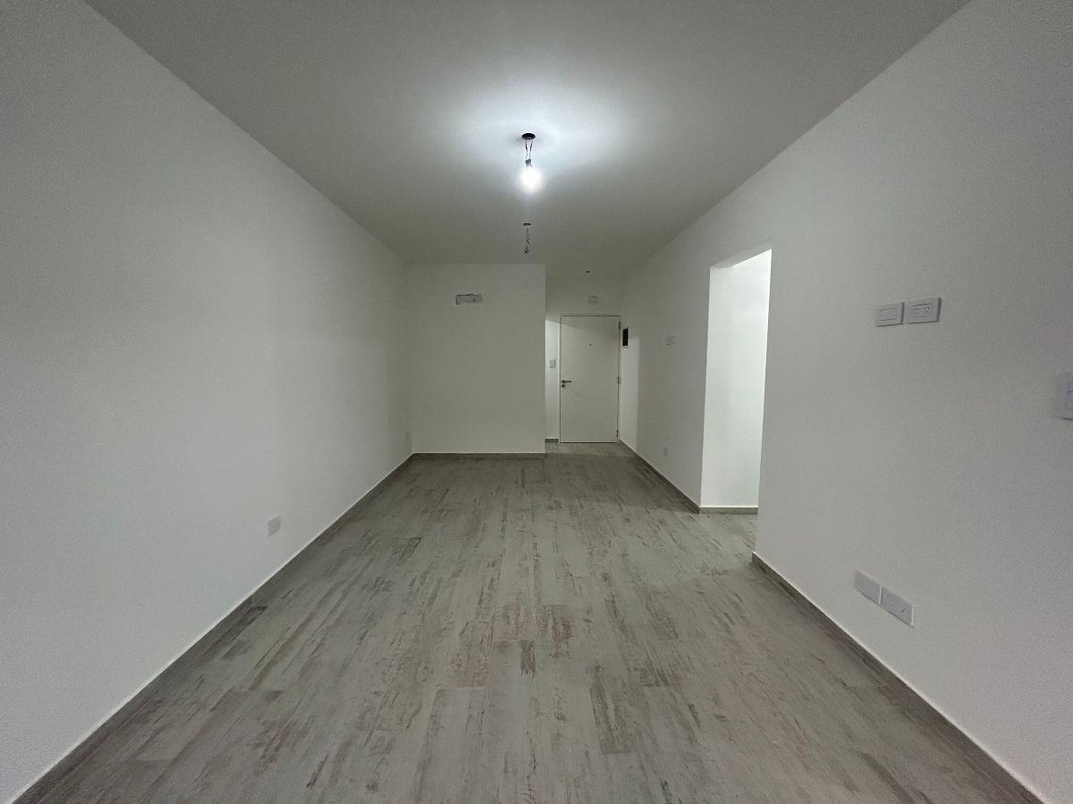 Foto de Semipiso 4 Amb Al ContraFrente con Balcon y 3 Baños, imagen 2