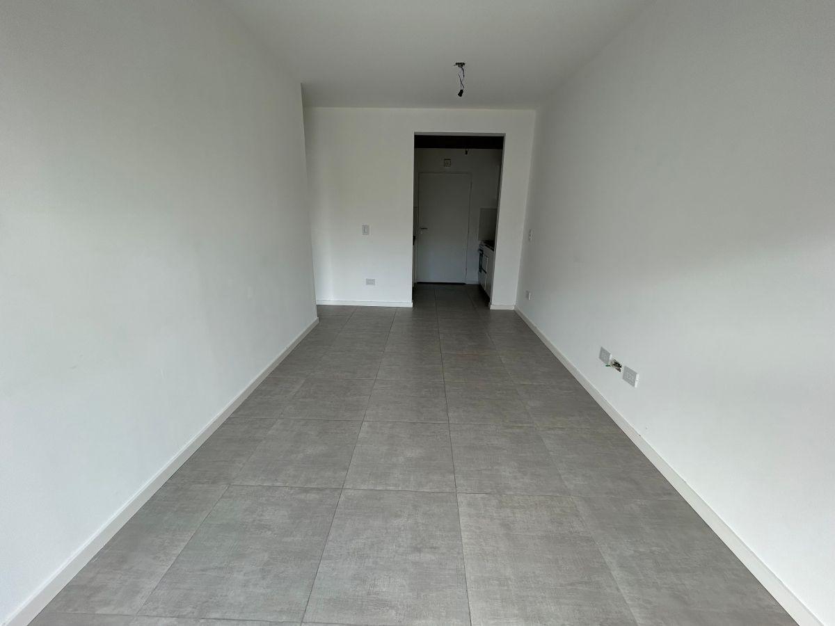 Foto de SEMIPISO 2 AMBIENTES CON COCHERA, imagen 3