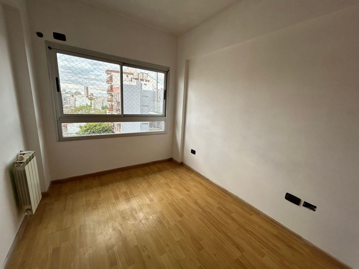 Foto de ALQUILER 3 AMBIENTES CON BALCON Y COCHERA, imagen 5