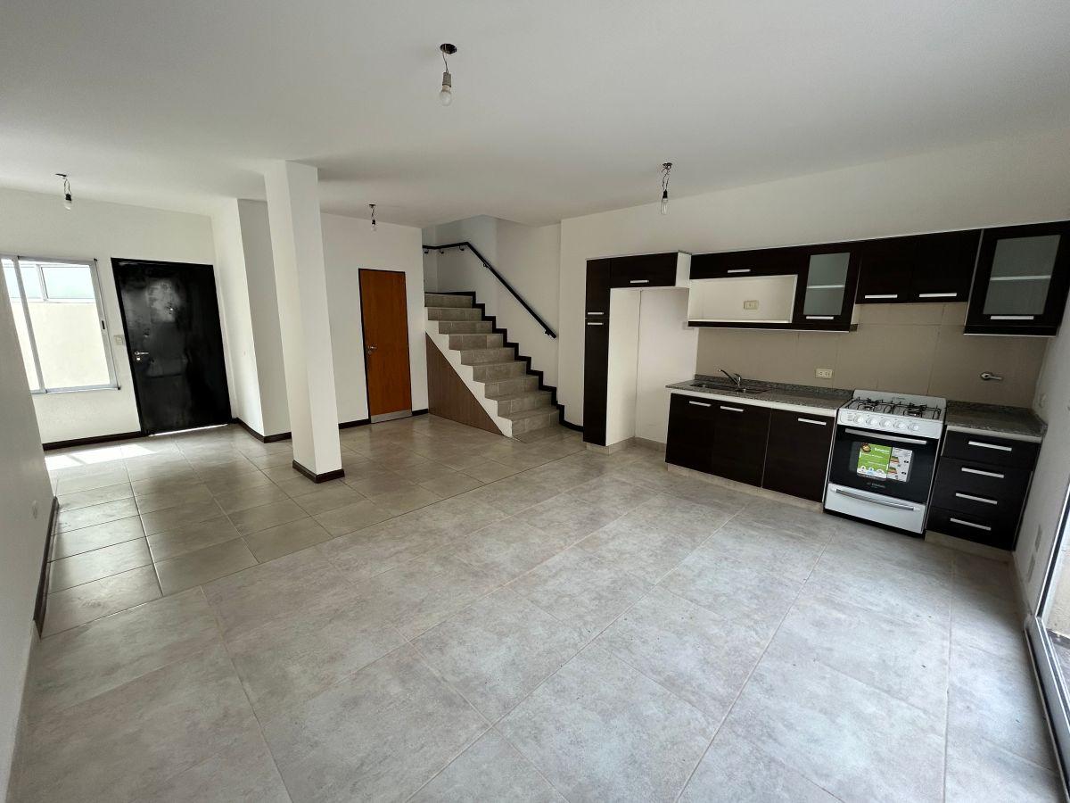 Foto de VENTA PH 3 AMBIENTES CON TERRAZA, PATIO Y ESCRITORIO, imagen 2