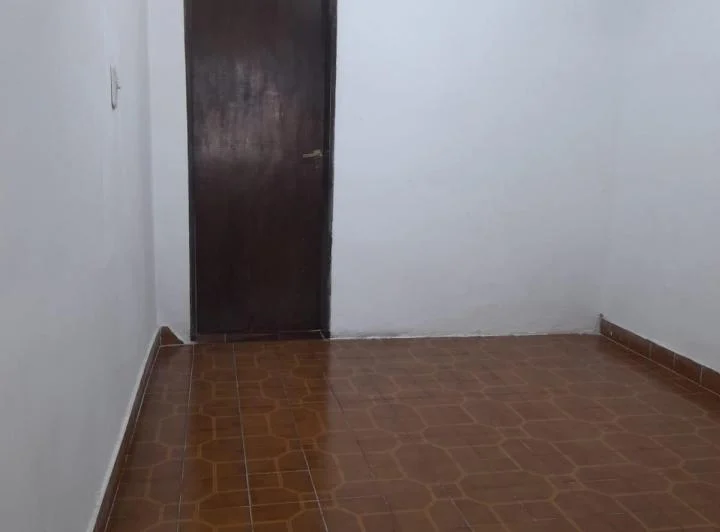 Alquiler departamento tres ambientes José c paz  3