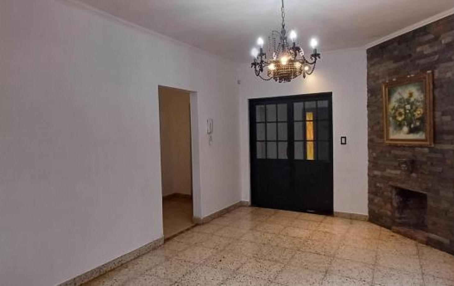 Venta Casa pileta cochera apto credito Jose C Paz