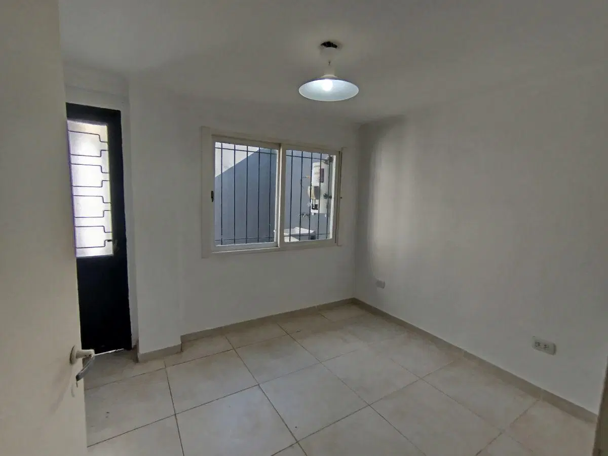 Alquiler Departamento dos ambientes san Miguel 5