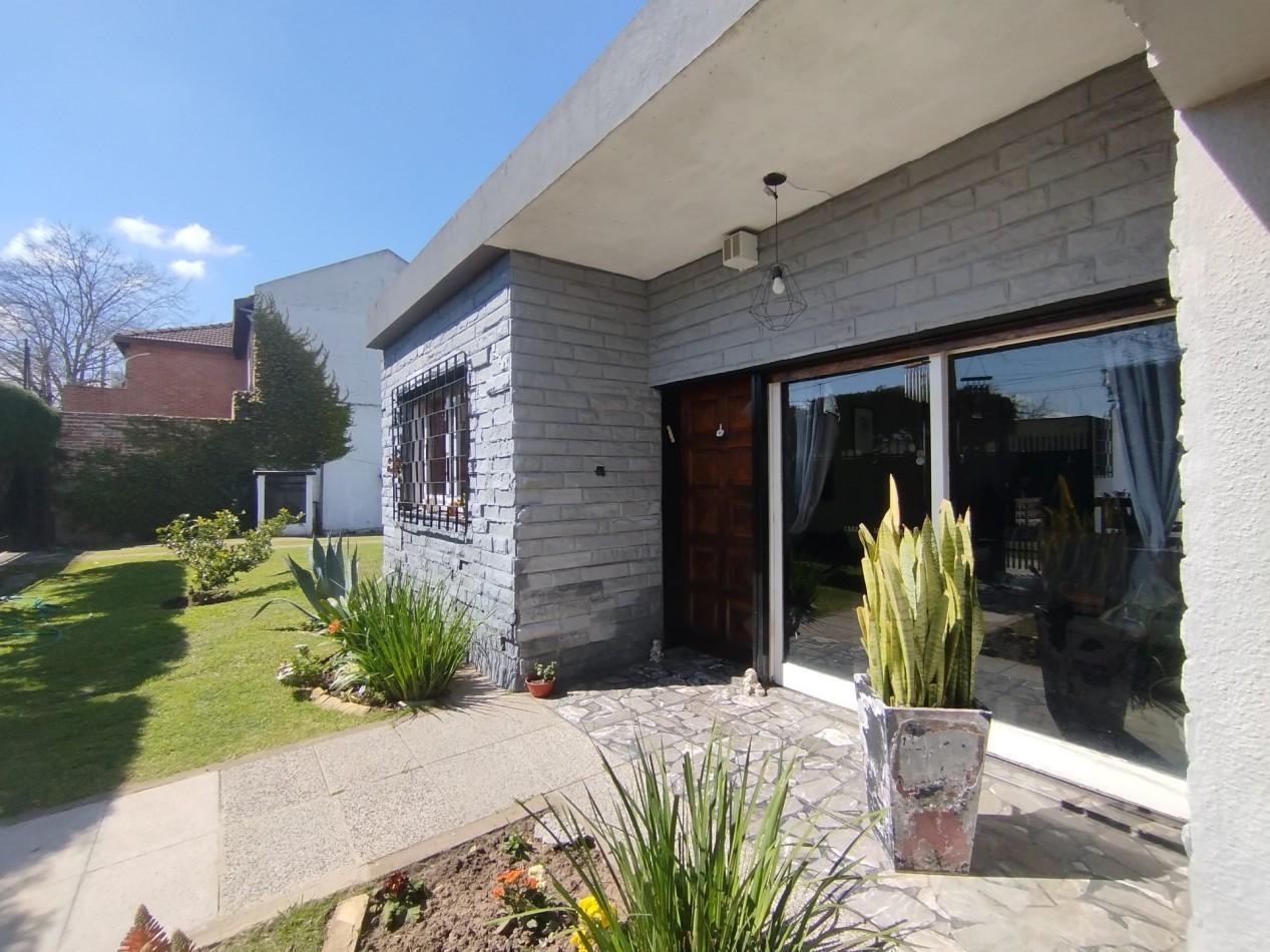 Foto de Venta casa cuatro ambientes pileta Apto credito san Miguel, imagen 4