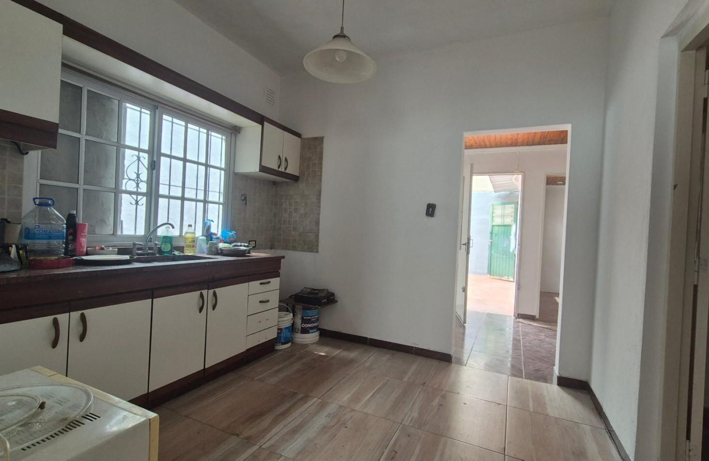 Foto de Alquiler casa PH cuatro ambientes san Miguel, imagen 1