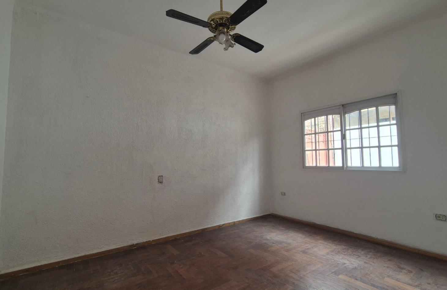 Foto de Alquiler casa PH cuatro ambientes san Miguel, imagen 4