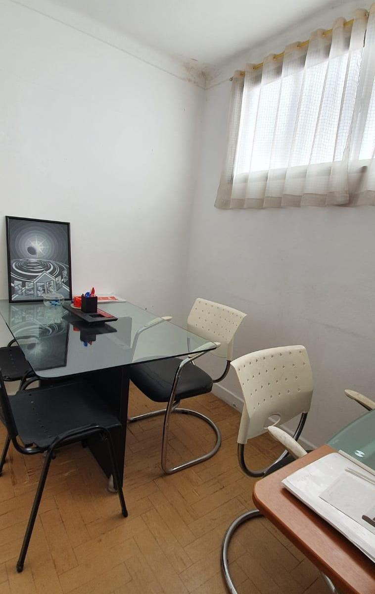 CASA IDEAL USO PROFESIONAL O DESARROLLO INMOBILIARIO