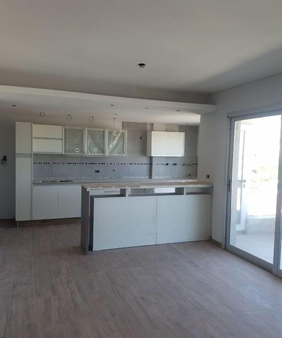Foto de ALQUILER PISO 4 AMB CON COCHERA Y PARRILLA QUILMES, imagen 5