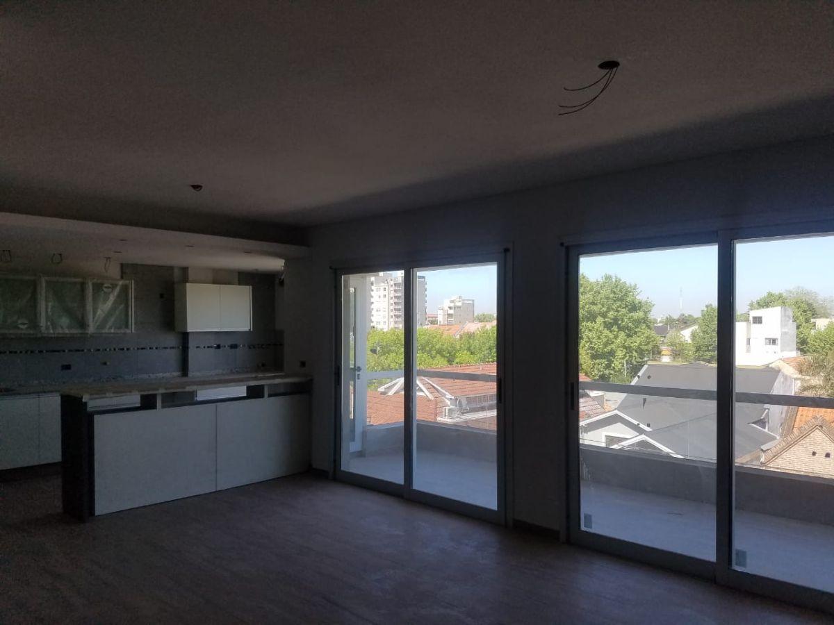 Foto de ALQUILER PISO 4 AMB CON COCHERA Y PARRILLA QUILMES, imagen 1