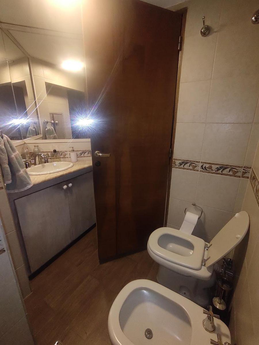 Hermosa Casa en Venta en Zona Sur - Rosario 4