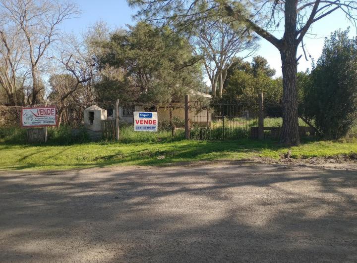 Casa con galpón sobre un lote de 1050- Alvear