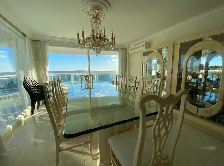 Foto de Departamento en Playa Mansa, imagen 2