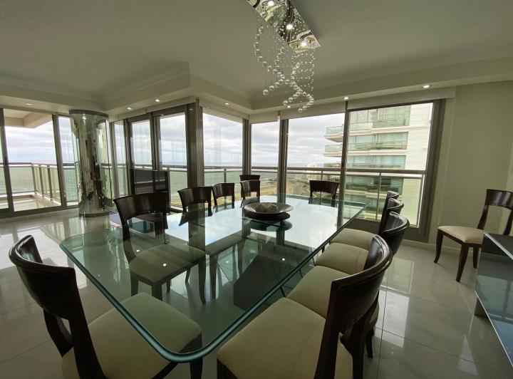 Foto de Departamento en Playa Brava, imagen 1