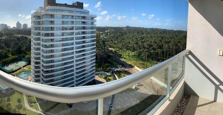 Departamento - Playa Mansa 3