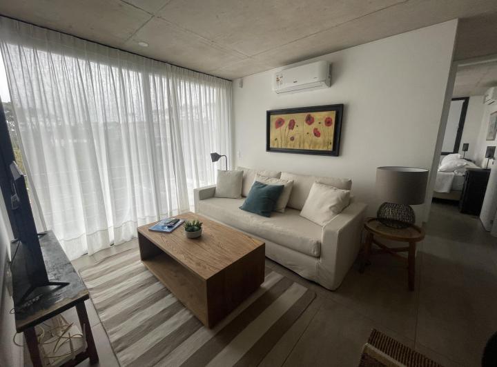Departamento en  Manantiales 2